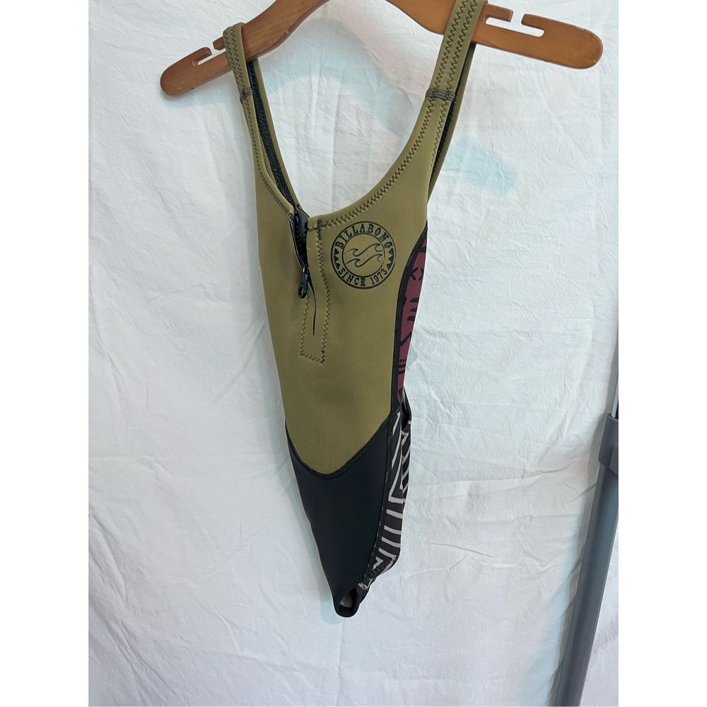 Billabong bikini wetsuit
